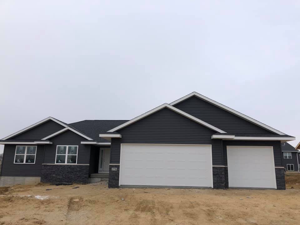 2770 sage drive palo iowa custom homes