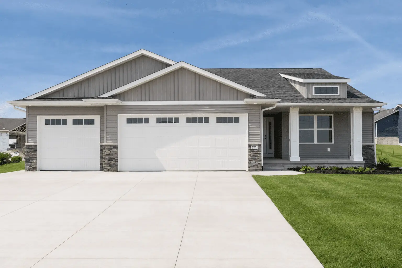 Custom home at 2774 Foxtail Trail in Palo Iowa built by Schrage Custom Homes