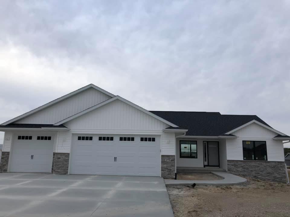 2775 sage drive palo iowa custom homes