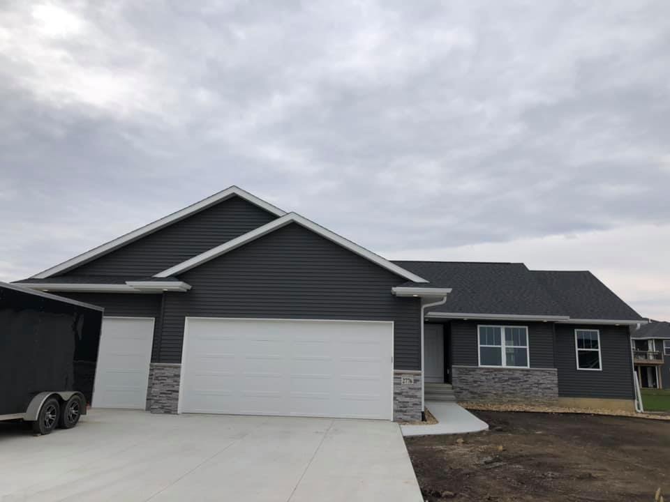 2776 sage drive palo iowa custom homes
